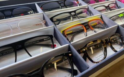 Jak wybrać oprawki do okularów